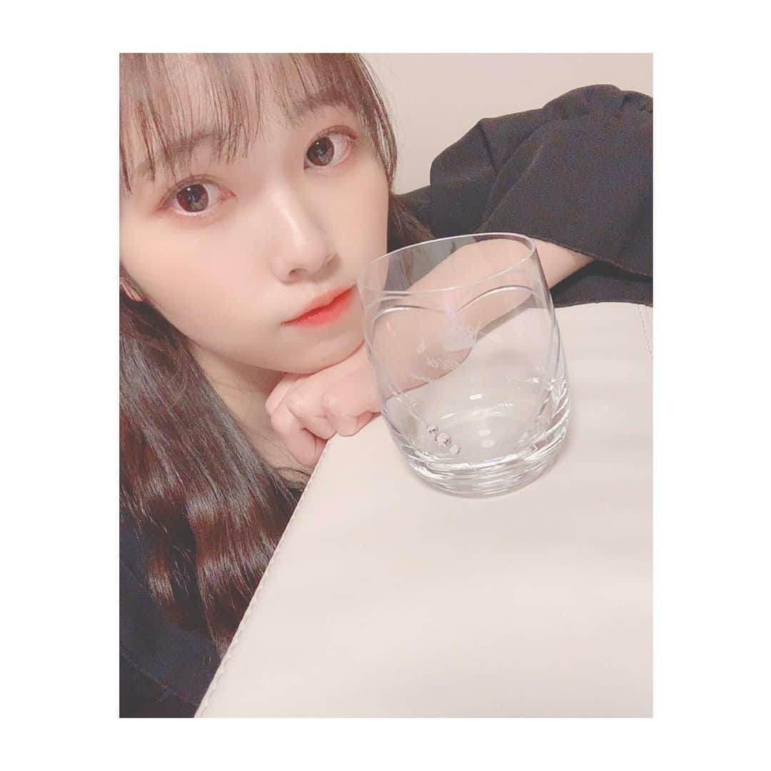 山内祐奈さんのインスタグラム写真 - (山内祐奈Instagram)「. この間600回公演を迎えた お祝いがファンの方から届いていました❤︎ かわいい🥺 ありがとう🥂 大切につかいます( ˙꒳​˙ )」3月2日 20時13分 - yuna_hkt48