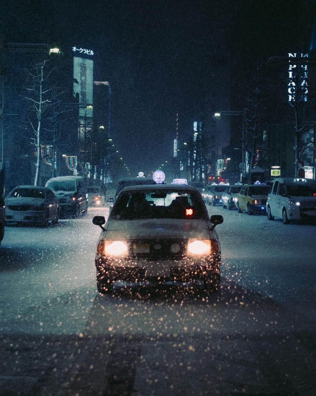 Kaiのインスタグラム：「Cabs in Sapporo」