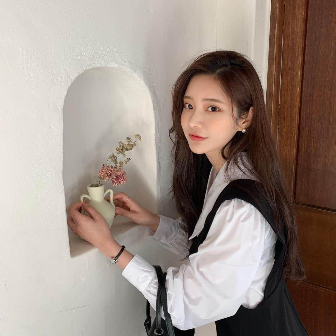 Chuuのインスタグラム：「Good morning🤍」