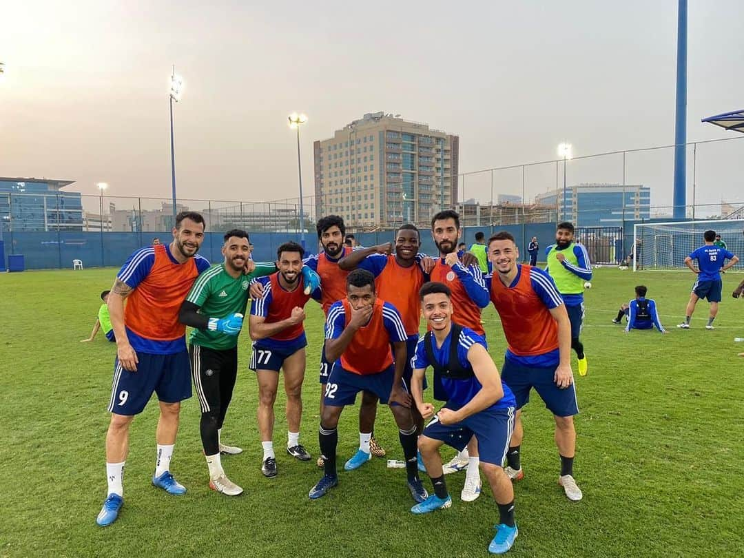 アルバロ・ネグレドさんのインスタグラム写真 - (アルバロ・ネグレドInstagram)「Today’s winner team 💪🏼💙🙏🏼 #alnasr #teamwinner #an9 #minigame @alnasr_sc ⚽️」3月3日 0時31分 - alvaronegredo9