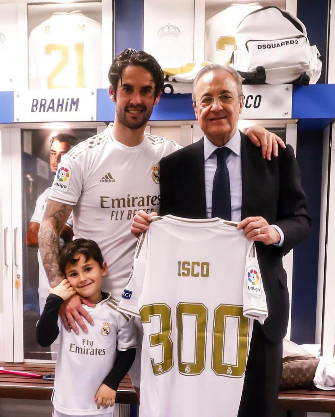 レアル・マドリードさんのインスタグラム写真 - (レアル・マドリードInstagram)「🔓 Big @RealMadrid milestones UNLOCKED! ¡Una noche de grandes logros en el @RealMadrid! - ✅ @KarimBenzema 5⃣0⃣0⃣ matches ✅ @IscoAlarcon 3⃣0⃣0⃣ matches ✅ @LucasVazquez91 2⃣0⃣0⃣ matches #RealFootball | #HalaMadrid」3月3日 2時52分 - realmadrid