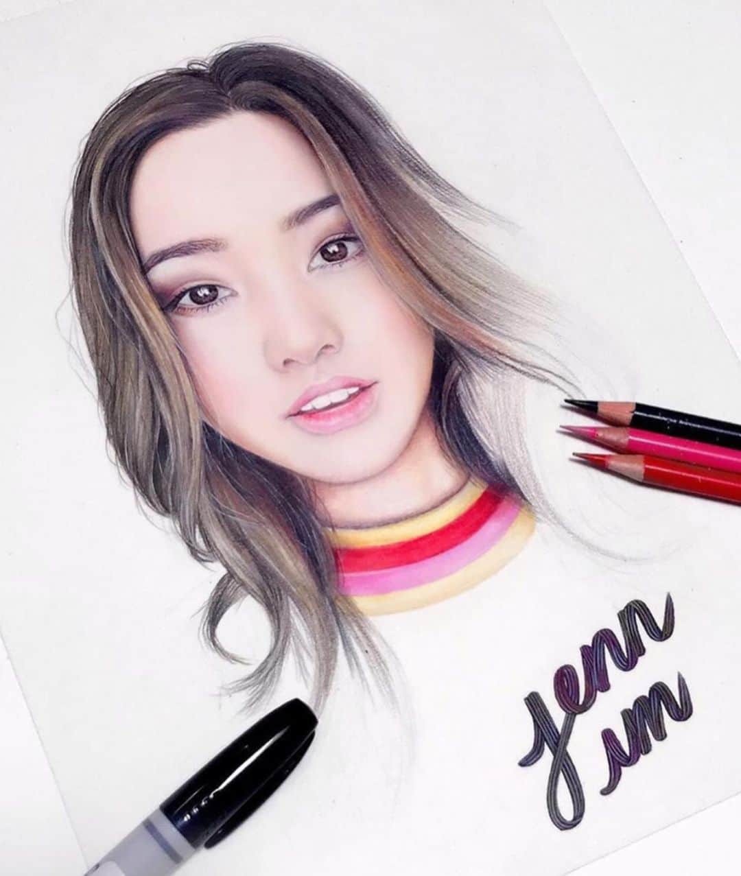Jenn Imさんのインスタグラム写真 - (Jenn ImInstagram)「am i your type on paper? 🎨✨ thank you to these ridiculously talented artists for creating these!」3月3日 4時11分 - imjennim
