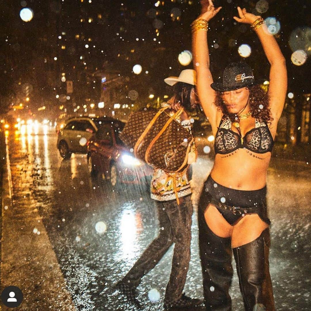 マーキータ・プリングさんのインスタグラム写真 - (マーキータ・プリングInstagram)「Played in the rain with @wattsupphoto and @xgabriela」3月3日 4時39分 - marquitapring