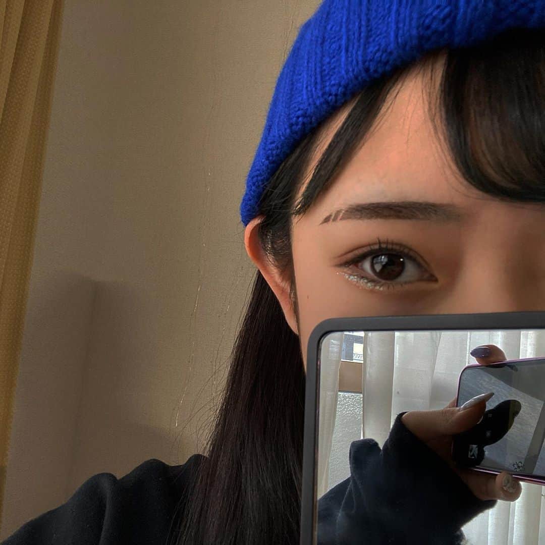 かれんのインスタグラム：「🧵🧵🧵」