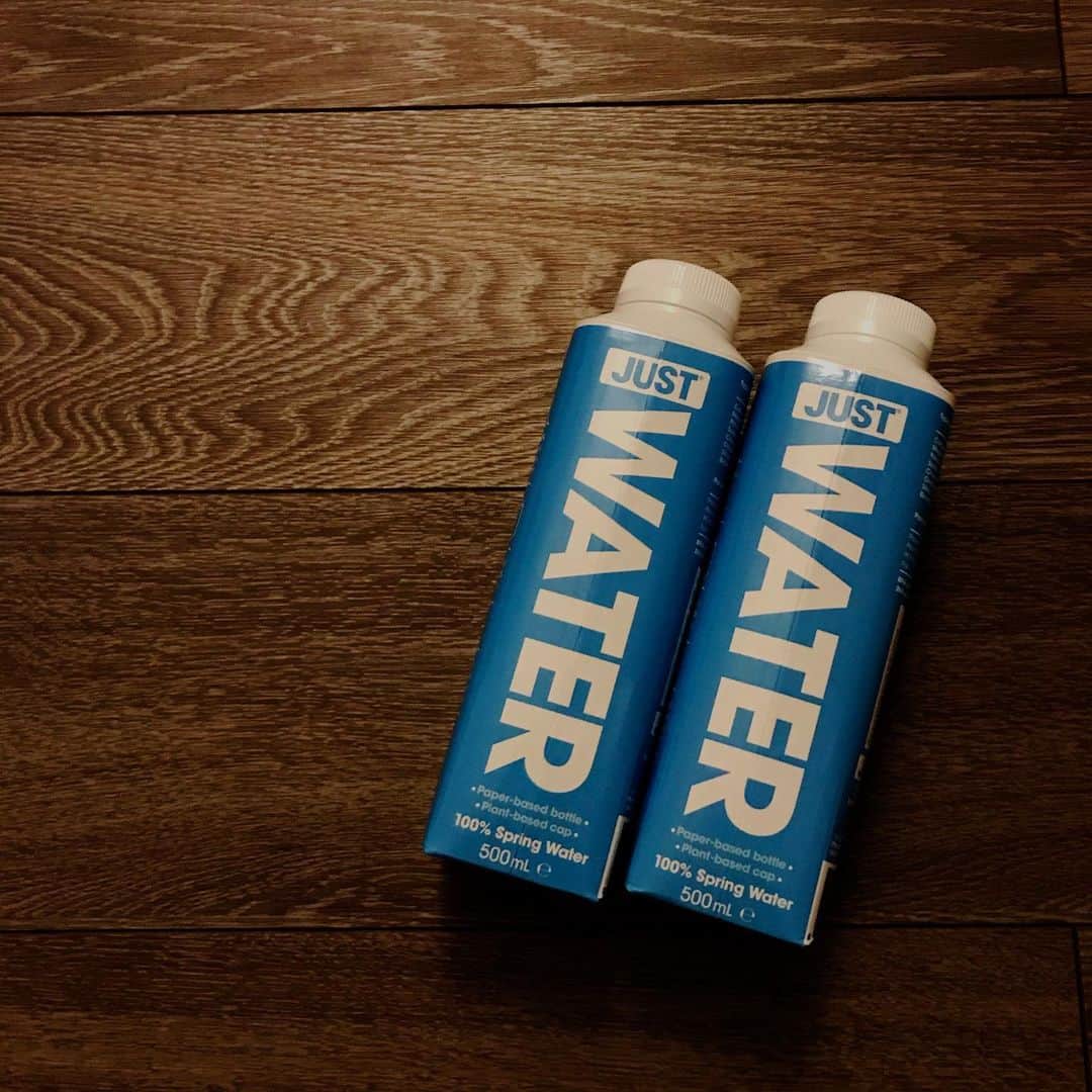 眞栄田郷敦のインスタグラム：「This is super nice 👍  @just  #justwater」