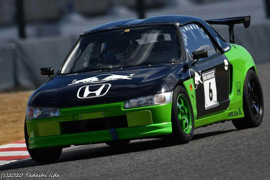 mistbahnさんのインスタグラム写真 - (mistbahnInstagram)「_ My Honda PP1 BEAT at Suzuka International Circuit "HONDA VTEC ONE MAKE RACE 2020 Rd.1" _ Shot on Feb-27 2020 "HONDA VTEC ONE MAKE RACE 2020 Rd.1 ( organized by @zerofighterautocustom )" at Suzuka International Circuit owner: @mistbahn photo: Tadashi Iida (Thanks!) _ _ JP) 2020年2月27日 鈴鹿フルコース(鈴鹿サーキット国際レーシングコース)、ゼロファイターさん( @zerofighterautocustom )主催「HONDA VTEC ONE MAKE RACE 2020 Rd.1」にて撮影。 飯田忠さん撮影の写真（ありがとうございます🙇♂） _ _ #hondavteconemakerace #zerofighterautocustom #suzukacircuit #suzukainternationalcircuit #鈴鹿サーキット #hondabeat #hondabeatpp1 #pp1beat #ホンダビート #pp1 #beatpp1 #e07a #mtrec #trackcar #trackaddict #timeattack #timeattackjapan #kcar #keicar #軽自動車 #aslan #アスラン #aslan_inc_japan #a050 #advan #voltexracing #skybeat #redbullracing #poweredbyhonda #hondasontrack」3月3日 12時10分 - mistbahn