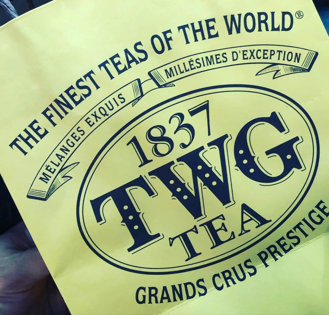 井出有治さんのインスタグラム写真 - (井出有治Instagram)「「チーズタルト」と「紅茶」を買ってみた！ 早く夕飯を食べてこれを堪能したい😊  #紅茶 #twg #tea #bake #チーズタルト #cheesetart」3月3日 17時55分 - yuji_ide_official