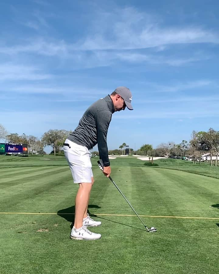 マシュー・フィッツパトリックのインスタグラム：「Early 18 with @tyrrellhatton! . . . . Video cred 🎥 (@daviderringtongolf)」