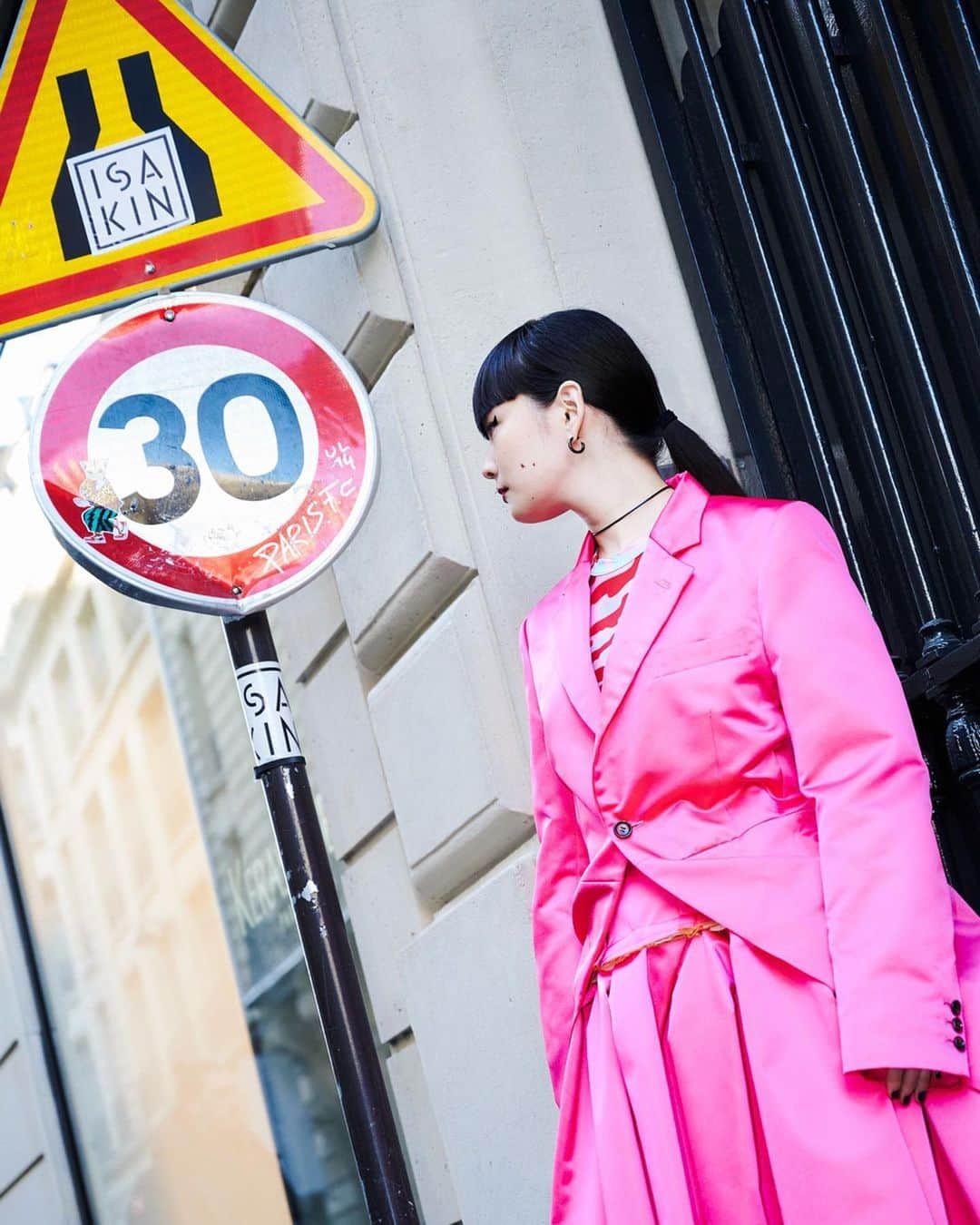 秋元梢さんのインスタグラム写真 - (秋元梢Instagram)「💖⛔️🚸🚫💖 #pfw #commedesgarcons」3月4日 1時34分 - akimoto_kozue