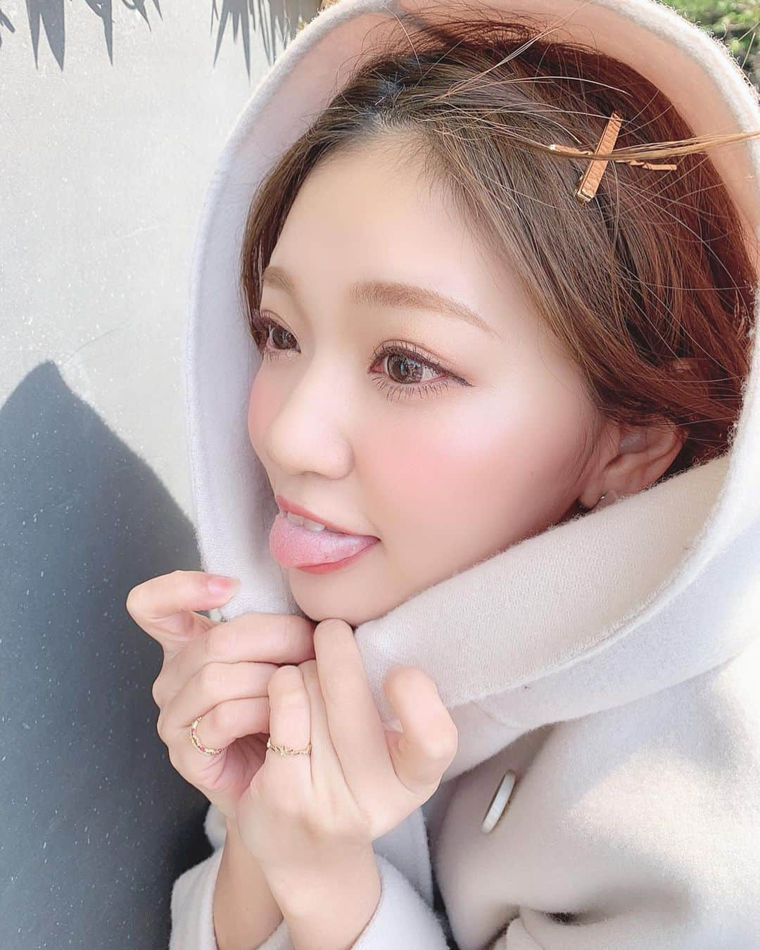 いっちゃん/嶋津 いつみさんのインスタグラム写真 - (いっちゃん/嶋津 いつみInstagram)「. . . 花粉症のせいで目が血走ってる😂💦ww . . . . コロナの影響でどんどんスケジュールが なくなっていってて悲しい気持ちやけど これだけは誰のせいでもないし どうしようもないよね…👉🏻👈🏻 . . . . 早く終息して元通りの生活が送れるようになることを 願うばかりです🙏🏻✨ . . . . . . #関西  #関西サロモ  #サロンモデル #サロモ #いっちゃん  #フリーモデル #関西モデル  #あざといっちゃん #かわいっちゃん #いっちゃんコーデ #ブライダルモデル #アレンジモデル #ヘアカラー  #ヘアアレンジ  #ロングヘア #スーパーロング」3月3日 21時03分 - istumiiiru