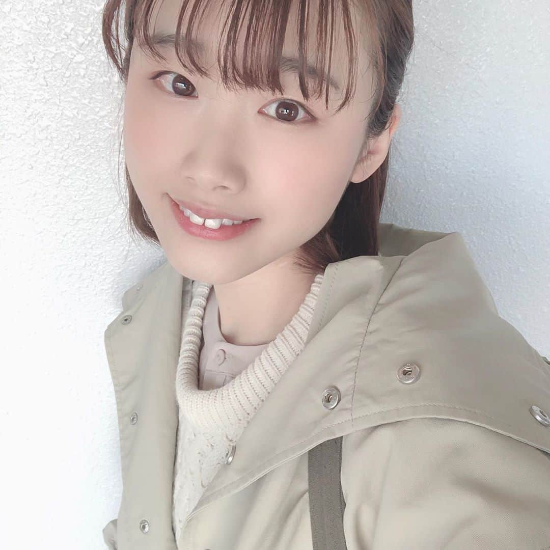 柏山奈々美のインスタグラム：「たまには自撮りも。  今日はひなまつりだね〜🌸🍑 花粉が飛んでたけどお天気良くて良き日だった。  #ひなまつり」