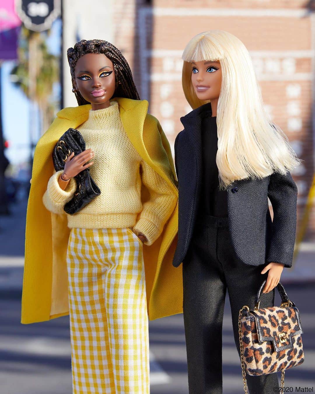 バービーさんのインスタグラム写真 - (バービーInstagram)「We mean business. 💛 #barbie #barbiestyle⁠」3月4日 4時03分 - barbiestyle