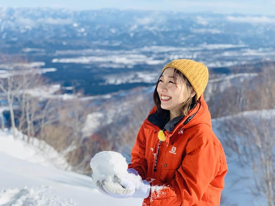 須田亜香里さんのインスタグラム写真 - (須田亜香里Instagram)「ゲレンデマジック成功？🥺🧡❄️ . . 昨日は #東海テレビ だけでなく #富山テレビ でも放送されました😇 . そして3月10日は #新潟総合テレビ でも放送されます❤️ いつも観てくれたり、楽しみにしてくれるみんなのおかげ☺️ . #ske48バズ @ske48buzz  #新潟 #ロッテアライリゾート #チュービング #パウダースノー #ゲレンデマジック #ところで #ゲレンデマジックとは #ちなみに #スキー場 #スキーしてません #スノーアート #itsok #とにかくすごい . . 3月7日(土) #炎の体育会tv 19:00〜TBS . 3月8日(日) 中京テレビ 20:54〜 【#ちょっと大阪まで】 #ひのとり に乗って #大阪 へ . #熱闘mリーグ 25:00〜 テレビ朝日 & AbemaTV . 3月9日(月) 【#スカッとジャパン】 フジテレビ 20:00〜 . FM AICHI 【#須田亜香里の部屋】21:00〜 . 3月10日(火) 【#ske48バズ 】 @ske48buzz 東海テレビ 24:25〜 新潟総合テレビ 25:55〜 . 3月13日 日テレ【#バズリズム02 】24:59〜」3月4日 12時31分 - akarisuda