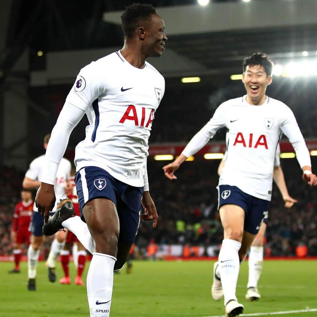 ビクター・ワニアマさんのインスタグラム写真 - (ビクター・ワニアマInstagram)「I want to thank the Tottenham fans for all the support over these past years. We have shared great times together - from finishing second in the Premier League to reaching the Champions League final. I will always be grateful for having been able to play for Spurs. #COYS 🔵⚪」3月4日 9時21分 - victorwanyama