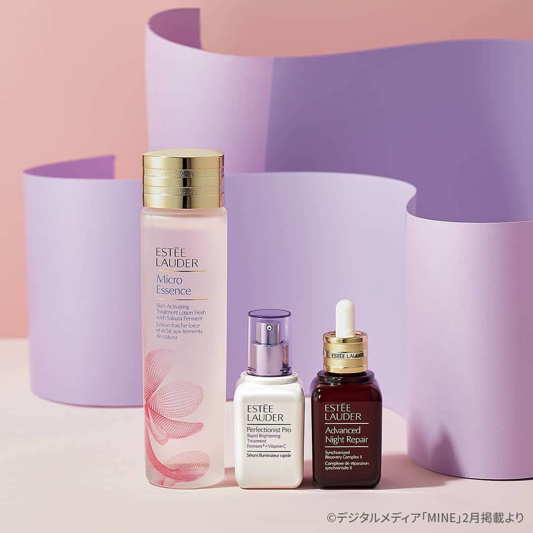 cosme_beauty_ssさんのインスタグラム写真 - (cosme_beauty_ssInstagram)「【エスティ　ローダー】 ブランドの英知が詰まったアイテムでハリとうるおいのある肌に！  お手入れしているのに調子がイマイチ……。そんな肌の味方になるエスティ ローダーのスキンケア。先進テクノロジーを搭載した美白※1 美容液「パーフェクショニスト プロ ブライト セラム」は、長年のオートファジー研究により開発された成分がシミやくすみ※2 の原因となるメラニンに多角的にアプローチし、肌をクリアな印象に。30年もの発酵研究により誕生した化粧水「マイクロ エッセンス ローション フレッシュ」とストレスを受けた肌をケアする「アドバンス ナイト リペア SR コンプレックス Ⅱ」と合わせて輝くような美しさへ。 . . ※1 美白とは、メラニンの生成を抑え、日焼けによるシミ・そばかすを防ぐこと ※2 肌の乾燥による . . ✔左から：マイクロ エッセンス ローション フレッシュ 200㎖ 13,750円（税込）、 パーフェクショニスト プロ ブライト セラム 50㎖ 15,950円（税込）、 アドバンス ナイト リペア SR コンプレックス Ⅱ 50㎖ 14,850 円（税込） . . ▶特設サイトでチェック！くわしくはプロフィールのリンクから→@cosme_beauty_ss ▶西武・そごうのショッピングサイト「e.デパート」なら、お近くのセブン-イレブンで送料無料で受け取れます！  #seibu #sogo #西武のデパコス #そごうのデパコス #春コスメ #春メイク #デパコス #エスティローダー #esteelauder #eデパート」3月4日 21時05分 - seibu_sogo_biryuhyakkaweb