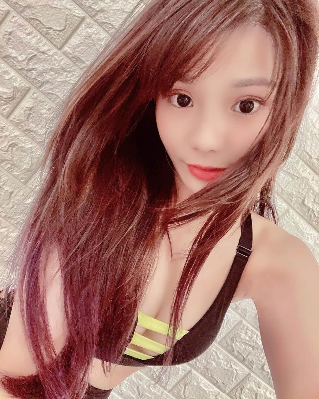 琳妲さんのインスタグラム写真 - (琳妲Instagram)「天冷先燥一個 💦🧘🏻‍♀️」3月4日 21時32分 - linda831212