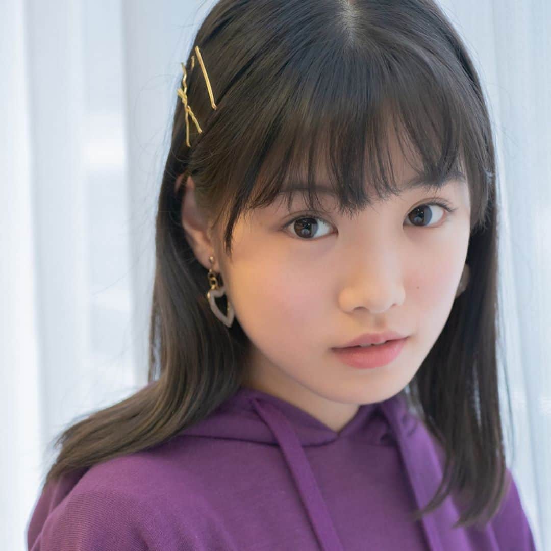 ニコ☆プチのインスタグラム：「合宿セルフヘアメイクラストーー✨﻿ ﻿ ①マアヤのマアヤ流ブラウンナチュラルメイク﻿ ②ミヅキのオルチャンメイク﻿ ③もんちゃんのピンクを使ったメイク ﻿ ④ジュリのピンクガーリーメイク﻿ ⑤ミウのボーイッシュオルチャンメイク﻿ ﻿ ﻿ みんなはどのプチモのヘアメイクがタイプ？﻿ ﻿ YouTubeでは使ったアイテムや詳しいポイントを紹介しているよ！﻿ ﻿ ﻿ #ニコプチ﻿ #セルフメイク﻿ #丸山真亜弥﻿ #美月﻿ #森﨑美月﻿ #八木珠梨﻿ #和田美羽」