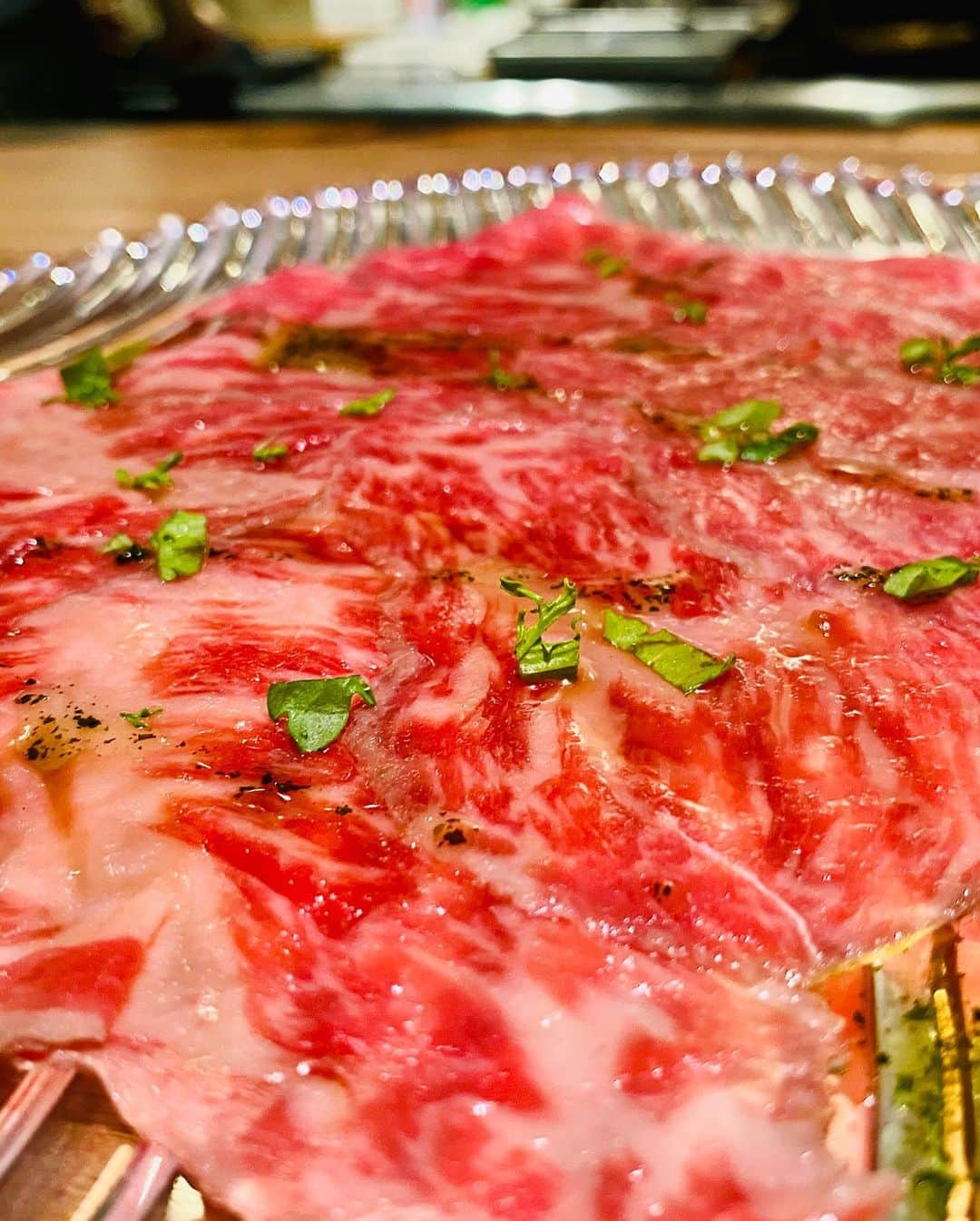 朝比奈沙樹のインスタグラム：「@0831daikanyama  肉料理が絶品❤️ . スタッフさんもいい人ばっか！ . 野菜もいろんな種類があって美味しい🤭」