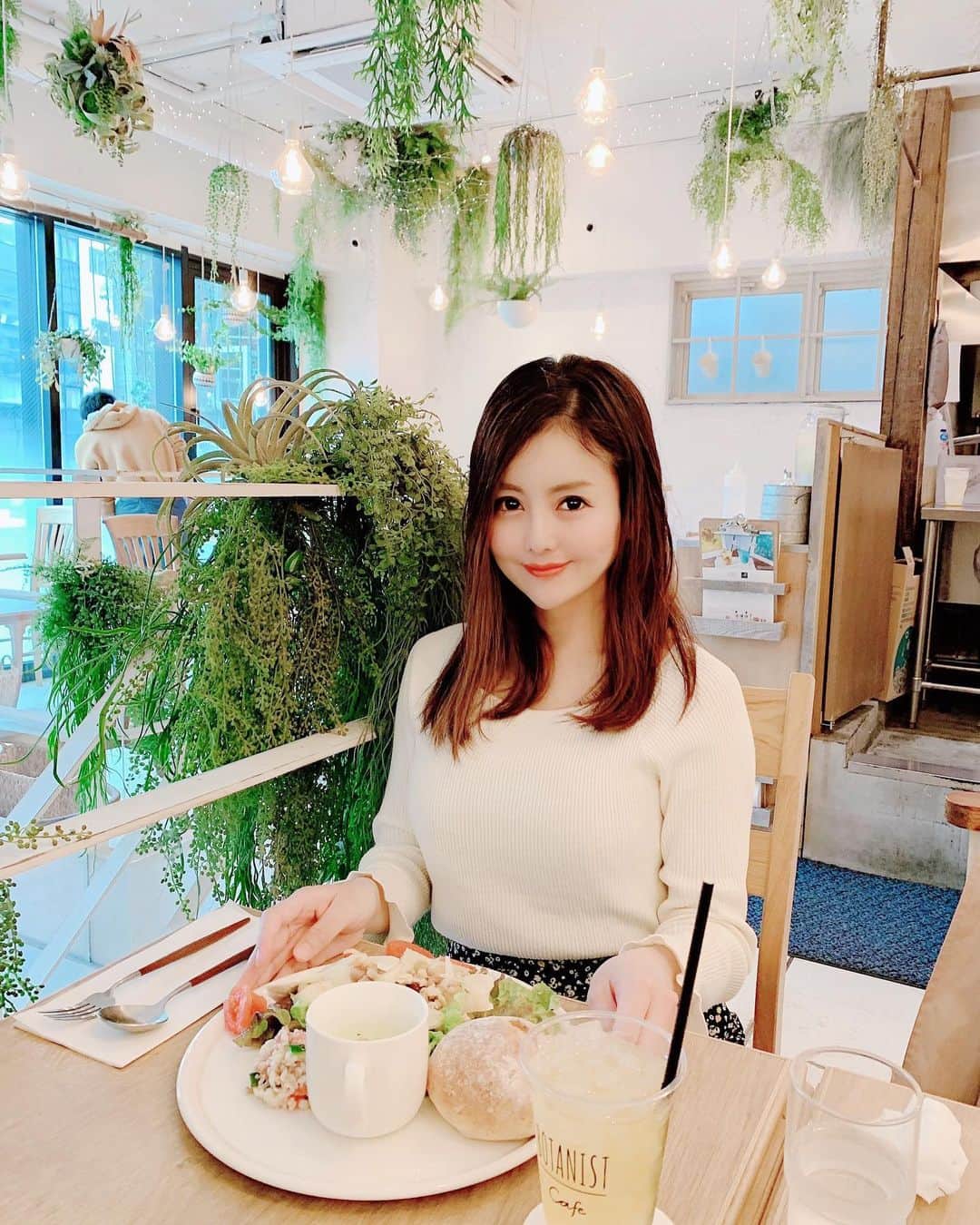 水原乙のグルメインスタ