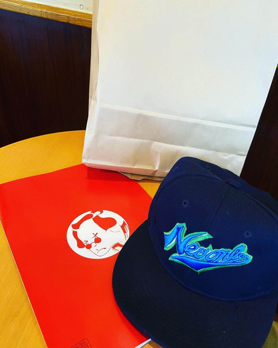 進祐哉のインスタグラム：「本日はNEO ONEさんの展示会へ💁🏻‍♂️🎊 #neoone」