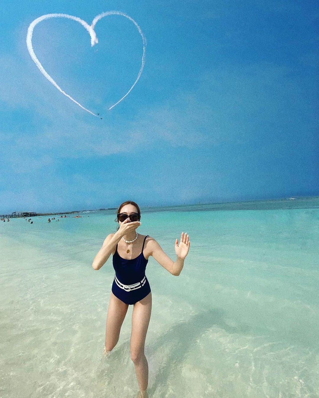 ジェシカ さんのインスタグラム写真 - (ジェシカ Instagram)「Hi Sparkles✨ Ready for a new video? Come watch my January visit to the Bahamas! #linkinbio #JessicaLand 🏝🌈✨」3月4日 18時10分 - jessica.syj