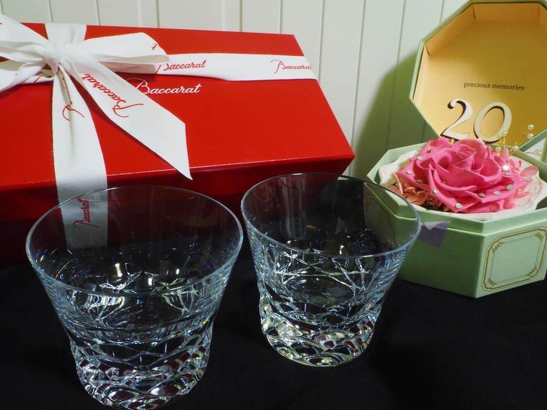 のインスタグラム：「Thank you so much @horipromeguro ✨ ・ ・ #birthdaypresent」