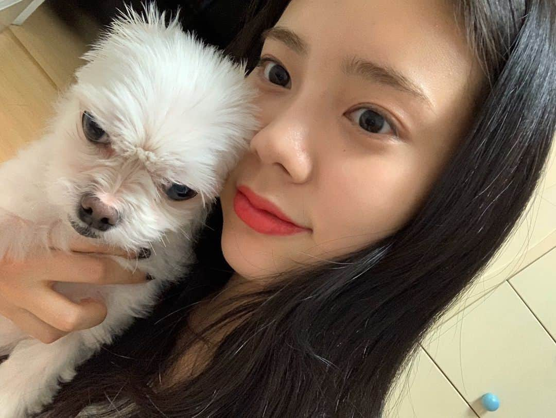 DIAさんのインスタグラム写真 - (DIAInstagram)「⠀ [#은채] ⠀ 나랑 사진 좀 찍어줘어🥺 ⠀ #다이아 #DIA #EUNCHAE」3月4日 18時32分 - mbk.dia