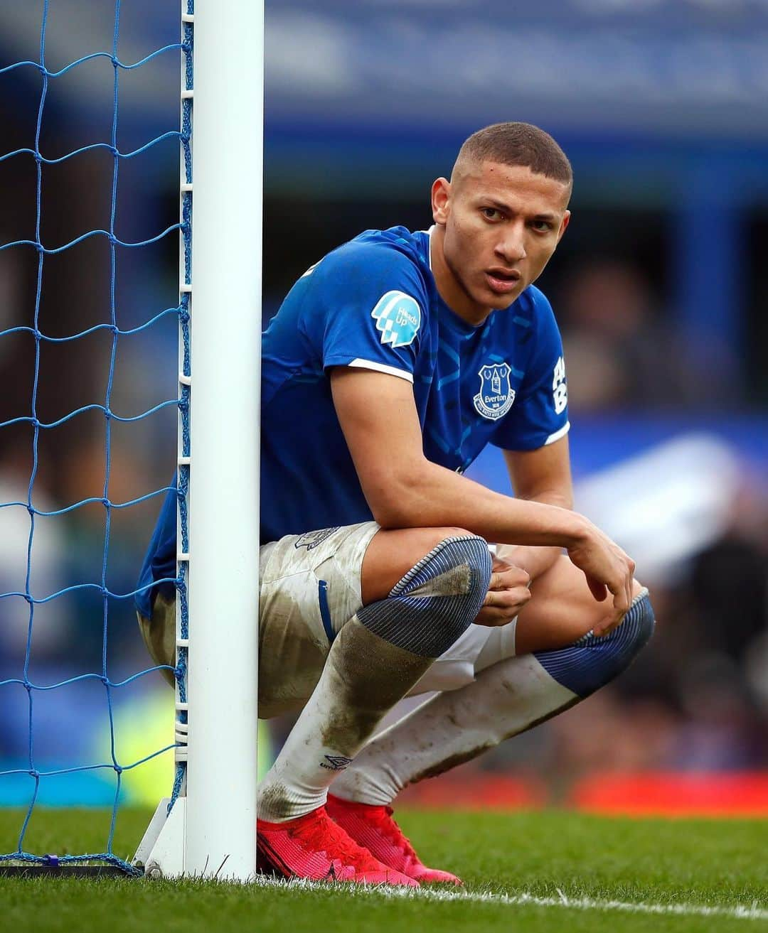 カルロス・テベスのインスタグラム：「🗣Richarlison: “I’m not going to buy a big car. I invest in real estate, in other things for the future. Like this apartment here. Mother father, uncle, grandmother, I already gave everyone their own home."」