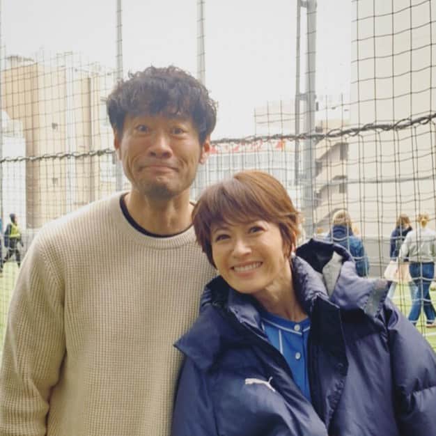 畑野ひろ子のインスタグラム：「@story_love40 撮影 男体ママ編ページ パパ役 @yusukehirayama_ さんの 演技力にスタッフ一同大絶賛！」