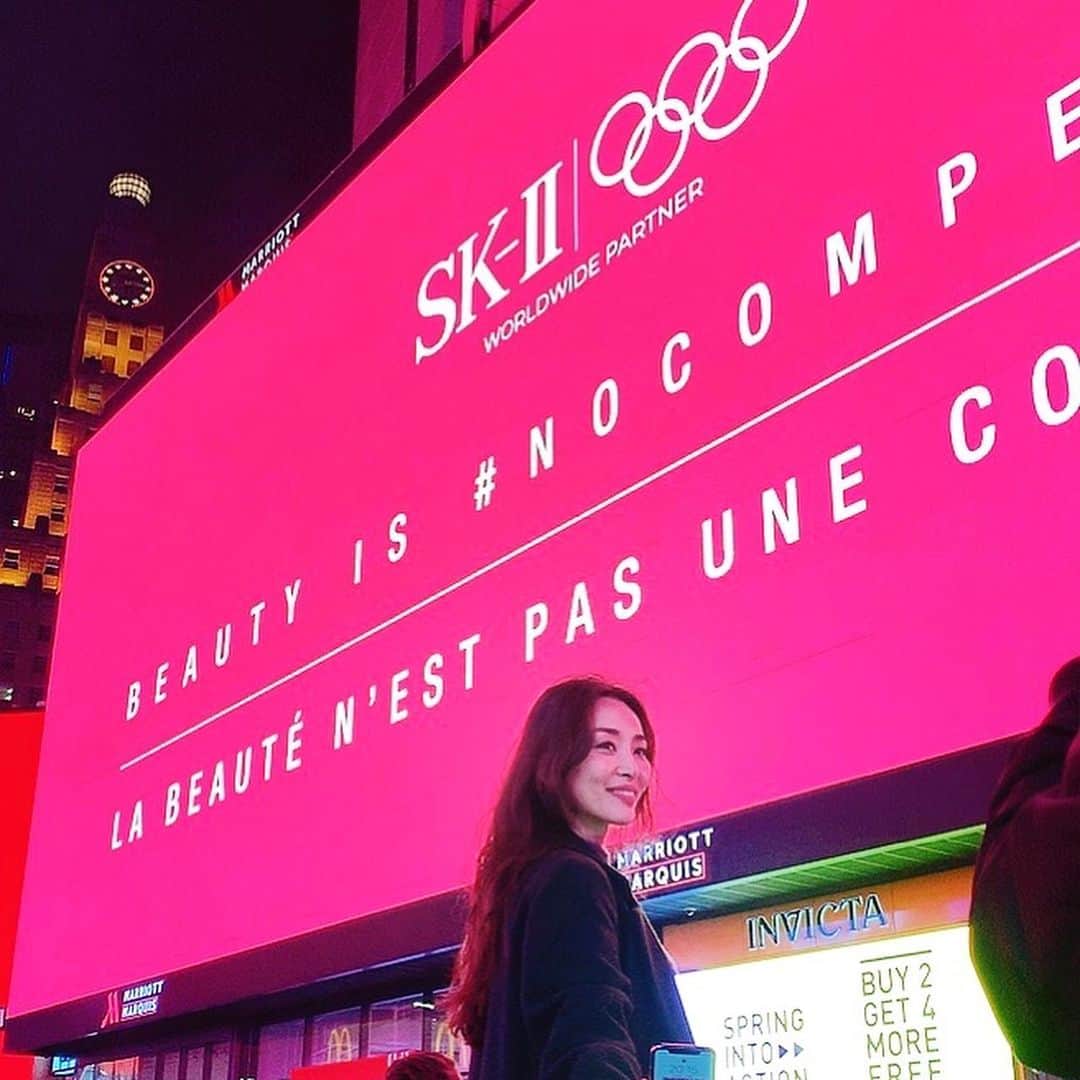 佐々木あさひのインスタグラム：「Times Square×SK-II👏 I’m in NYC🗽 . ギュッと詰め込んだ感のあるニューヨークがやっぱり好きだ😚」