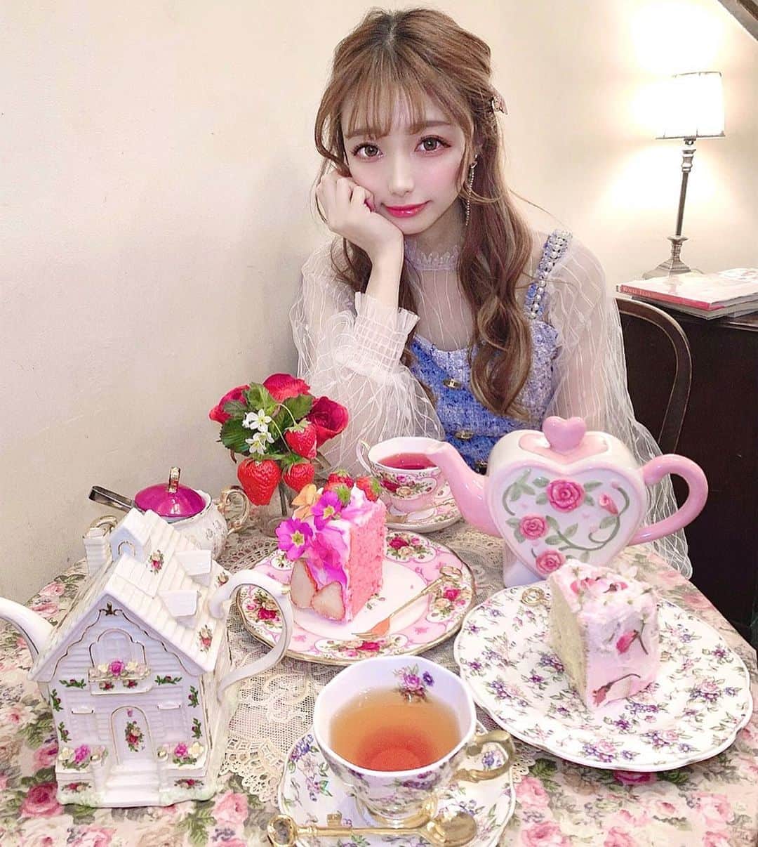 あやちゃんのグルメインスタ