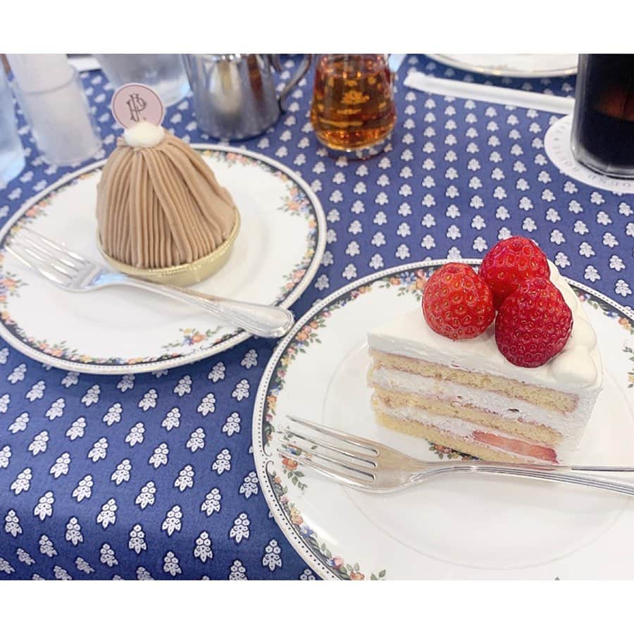 廣川奈々聖さんのインスタグラム写真 - (廣川奈々聖Instagram)「．﻿ ﻿ この間、友達と行ったカフェ 🐰🍰❤︎﻿ 日本一美味しいショートケーキと言われてるお店です﻿ ﻿ ショートケーキもだけど﻿ モンブランも美味しかった……﻿ ﻿ ﻿ ﻿ ﻿ #ななせのcafe巡り#フレンチパウンドハウス#カフェスタグラム #frenchpoundhouse#cafe巡り#巣鴨カフェ#ショートケーキ#ごち ﻿ ﻿」3月4日 20時08分 - nanaseven7_u_u