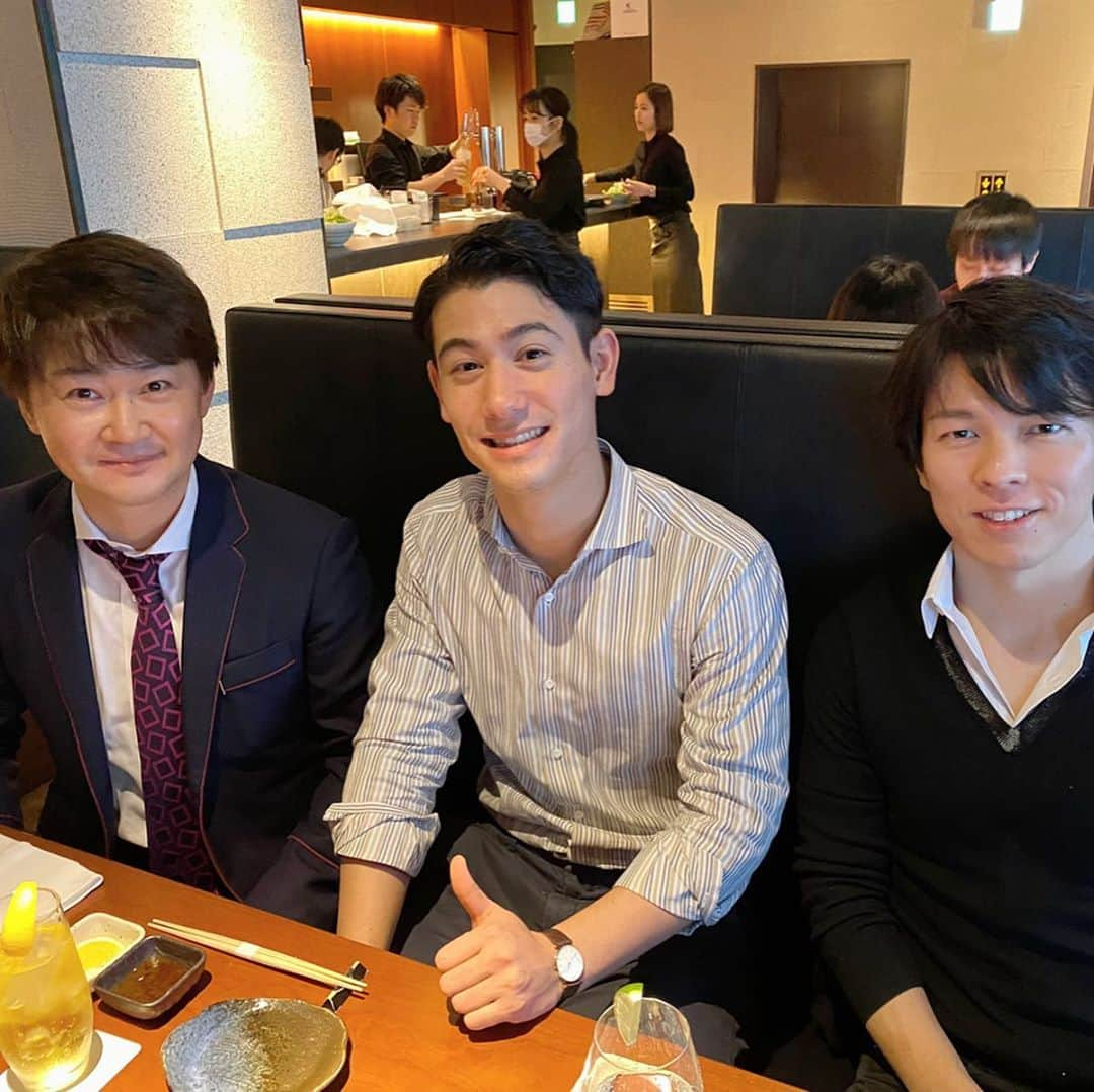 山岸久朗さんのインスタグラム写真 - (山岸久朗Instagram)「グッとラック木曜男3人組で、焼肉食べに行きました😄男のしゃべりばっかり3人で盛り上がった❣️（ハセンさんお誕生日プレゼントありがとう） この後8〜10時❣️ #グッとラック #国山ハセン  #中島健太 #TBS #男がしゃべりでどこが悪いねん #痛快エブリデイ  #懐かしい #なつい #よろにく #yoroniku #恵比寿 #恵比寿グルメ  #山岸久朗 #山岸弁護士 #山岸弁護士が飯テロ中」3月5日 6時53分 - yamaben