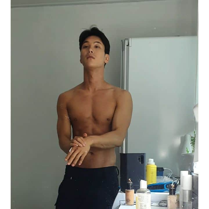 Lee Si-gangのインスタグラム