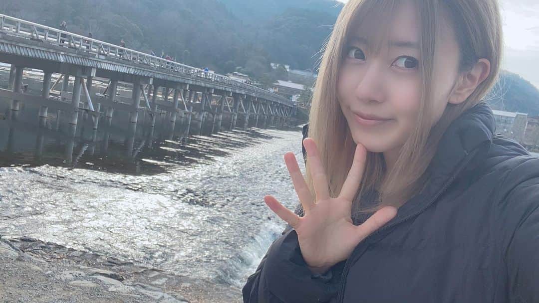 ホームランなみちさんのインスタグラム写真 - (ホームランなみちInstagram)「渡月橋 #京都 #嵐山」3月4日 23時38分 - nami_onpu_uta