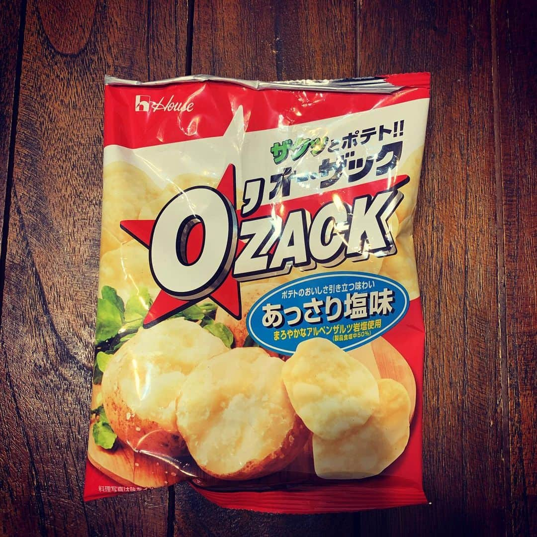 ヨシミナオヤのインスタグラム：「そうなんだよ。知ってるようで知らない。オーザック食べたことないかも。。て呟くのがオーザックなんだよ。それがジャスティス。」