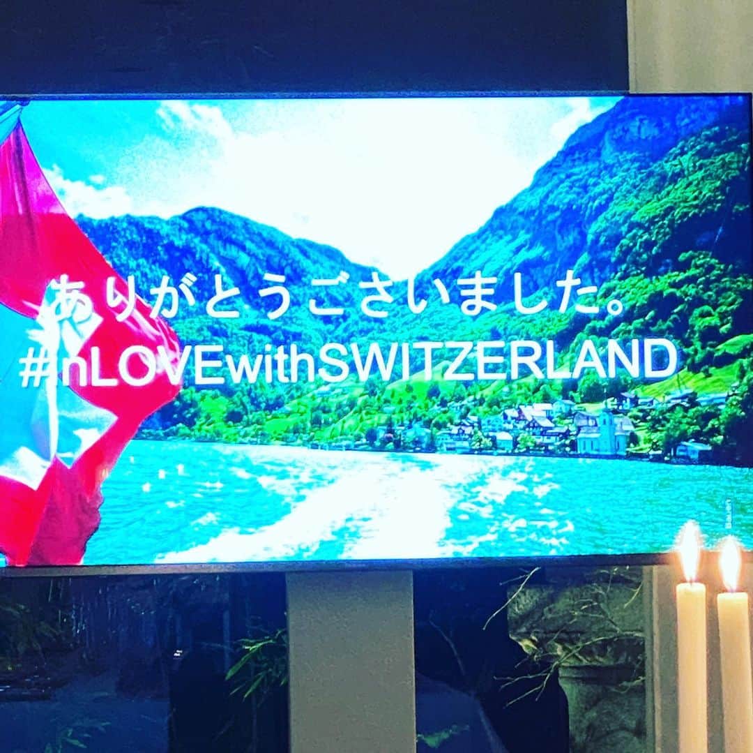 Saschaさんのインスタグラム写真 - (SaschaInstagram)「#スイス 大使公邸にお招きいただきディナーセッションに参加させていただきました。モーリーさんセインさんもいらっしゃいました！食事もとても美味しくて会話にも花が咲きました！ #inlovewithswitzerland #suisse #schweiz #ambassador #大使公邸 #ディナー」3月5日 0時20分 - sascha348