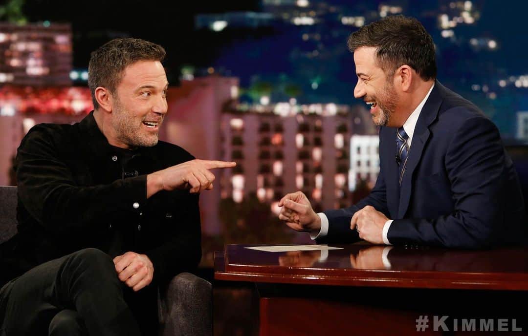 ベン・アフレックのインスタグラム：「This guy? Thanks for having me Jimmy. 👉 #Repost @jimmykimmellive: A man in need of a new best friend - @BenAffleck! #TheWayBack」