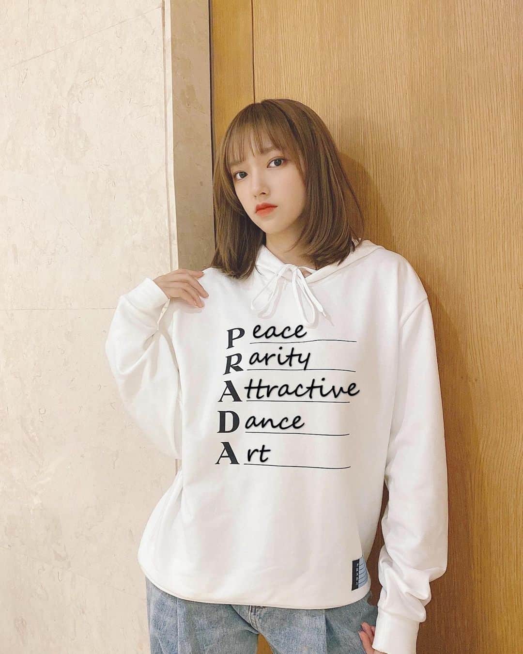 ソンソのインスタグラム：「#prada 💕」