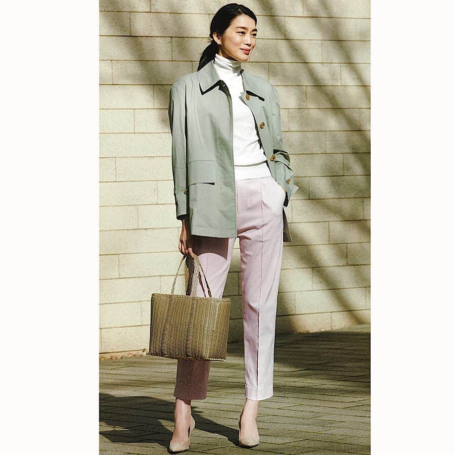 ニアーさんのインスタグラム写真 - (ニアーInstagram)「20SS［ AFRO MODE ］ eclat 4月号掲載. (p.46)viscose stretch slacks pants/¥23,000+tax. (p.80)rayon linen slacks pants/¥25,000  @near.nippon_press 詳細はホームから (HOME PAGE→info&onlinestore)  #nearnippon #eclat4月号 #viscose #rayon #linen #pants #trousers #20SS #womensfashion #womenswear#富岡佳子」3月5日 7時28分 - near.nippon_press