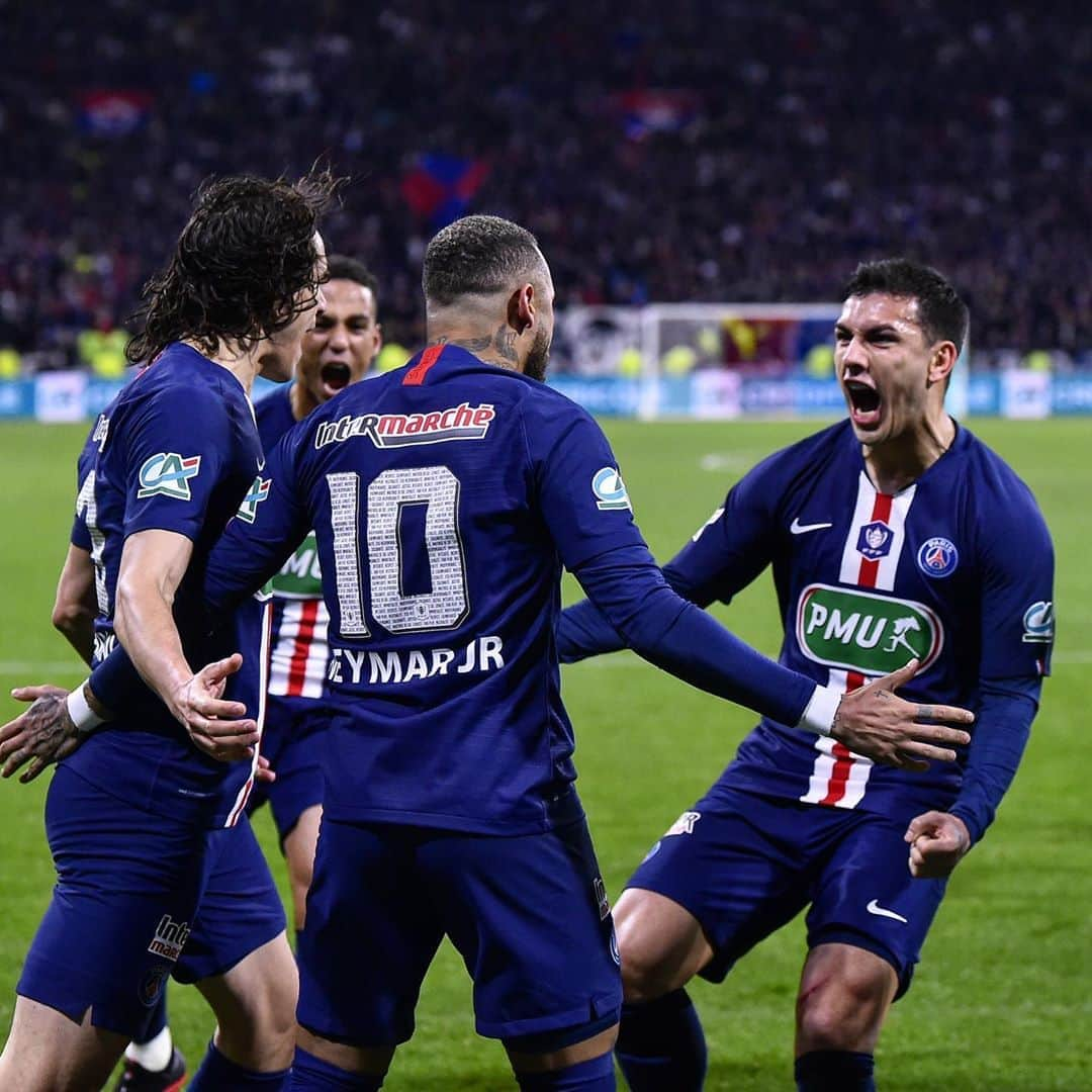 パリ・サンジェルマンFCさんのインスタグラム写真 - (パリ・サンジェルマンFCInstagram)「🔜🏟 Stade de France, we’re coming 🔜🏟 Stade de France, on arrive . #OLPSG #AllezParis #ICICESTPARIS #PSG #Paris #CDF #Finale」3月5日 7時48分 - psg