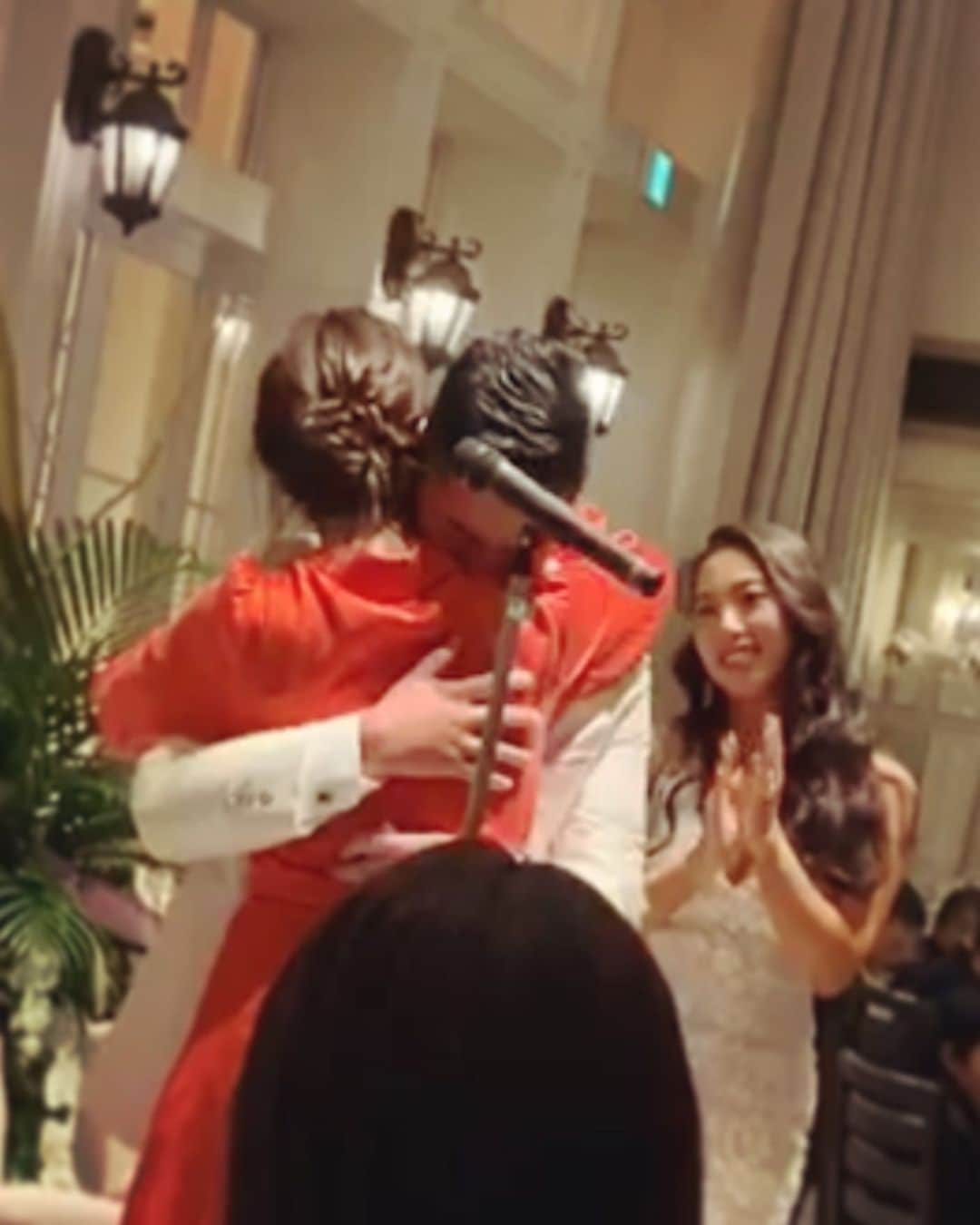 高橋メアリージュンさんのインスタグラム写真 - (高橋メアリージュンInstagram)「Blogをアップしました。 Profileからgo✈︎ #ameblo #高橋メアリージュンブログ #結婚式スピーチ #弟の結婚式 #高橋きょうだい #4きょうだい #siblings」3月5日 9時25分 - maryjuntakahashi