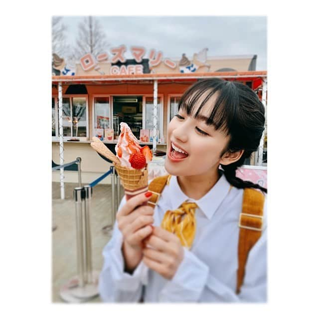 平祐奈さんのインスタグラム写真 - (平祐奈Instagram)「Yuna☆Tube 前回悔しい思いをしちゃった私にご褒美を下さいました‼︎🥺🍓 マッキー‼︎ありがとうございます🙏 大好きなイチゴに包まれてテンション上がっちゃた〜！ 更新されたのでみてね☺︎ #チャレンジyunatube  #マザー牧場  #いちご狩り」3月5日 10時08分 - yunataira_official