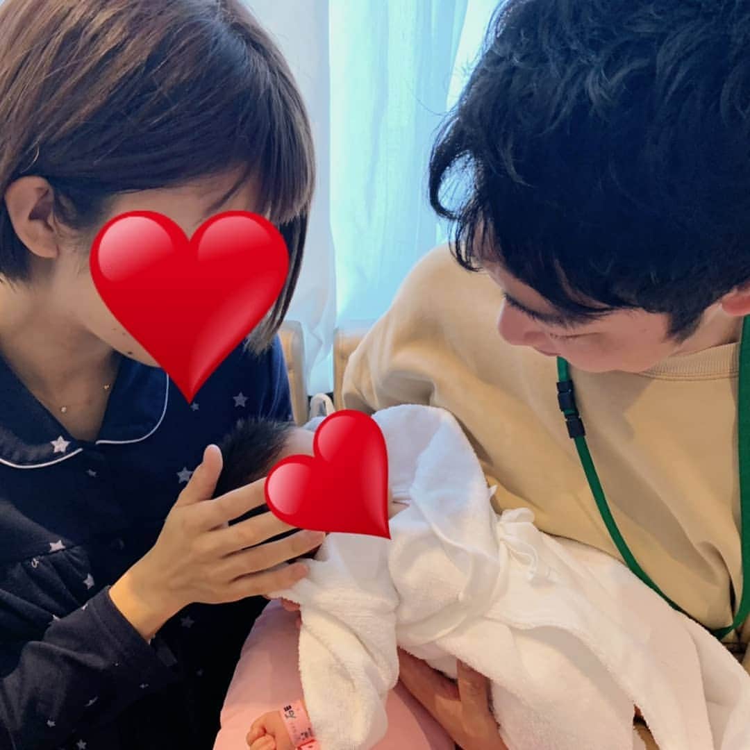 石田明さんのインスタグラム写真 - (石田明Instagram)「ママと赤ちゃんの退院。よくがんばってくれました。ありがとう」3月5日 11時39分 - nonstyle_ishida