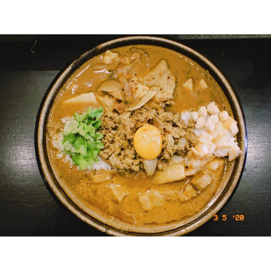 鬼塚翔太のインスタグラム：「. .  西川、カレー食ったよ🍛 . . #投稿報告  #カレー #curry  #カレー部 #西川雄一朗のカレー記録」