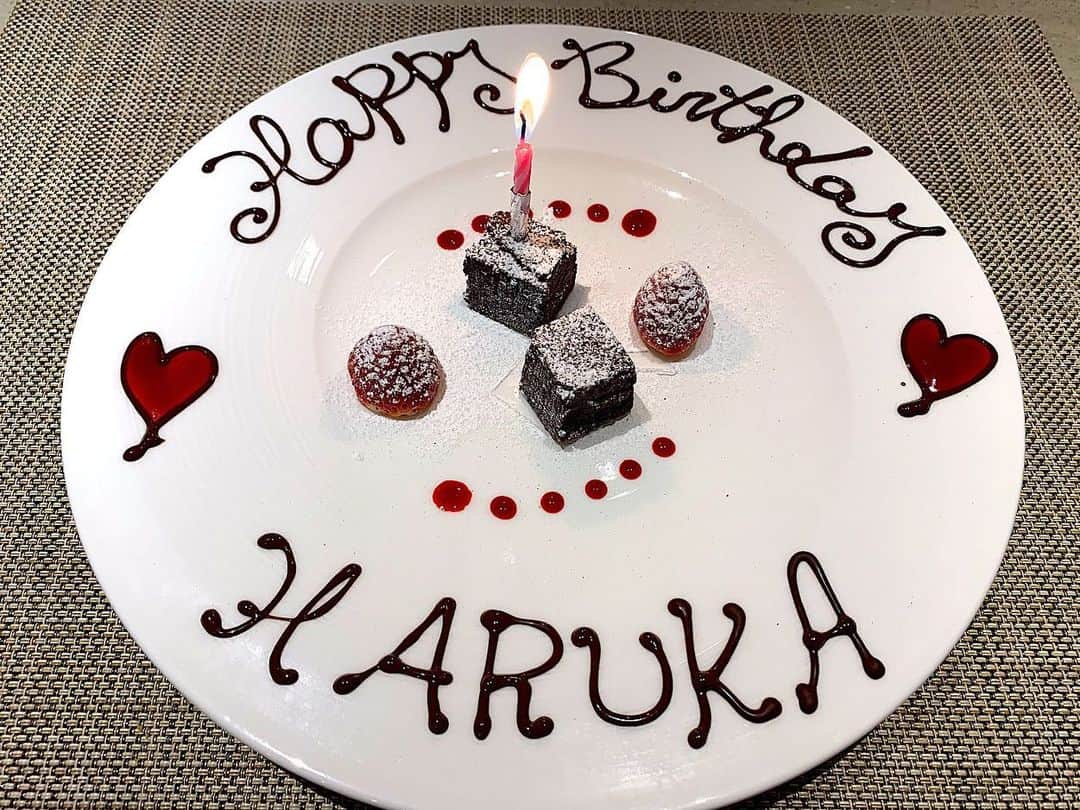 のインスタグラム：「お誕生会🎂 毎年ありがとう😊💕」