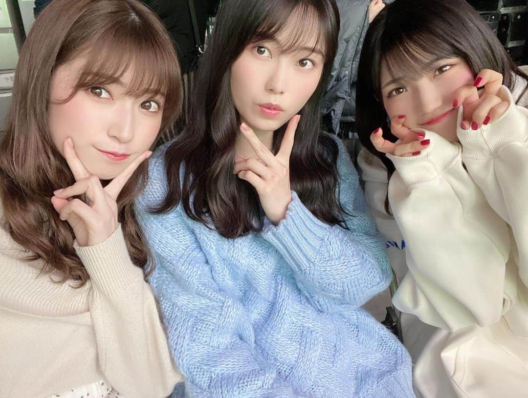 吉田朱里さんのインスタグラム写真 - (吉田朱里Instagram)「AKB48 失恋ありがとう のMVが解禁になりました💗 . いつもよりちょっと前にいるんだー🙃♥️♥️ . みてねっ💗💗 . #akb48 #失恋ありがとう」3月5日 14時17分 - _yoshida_akari