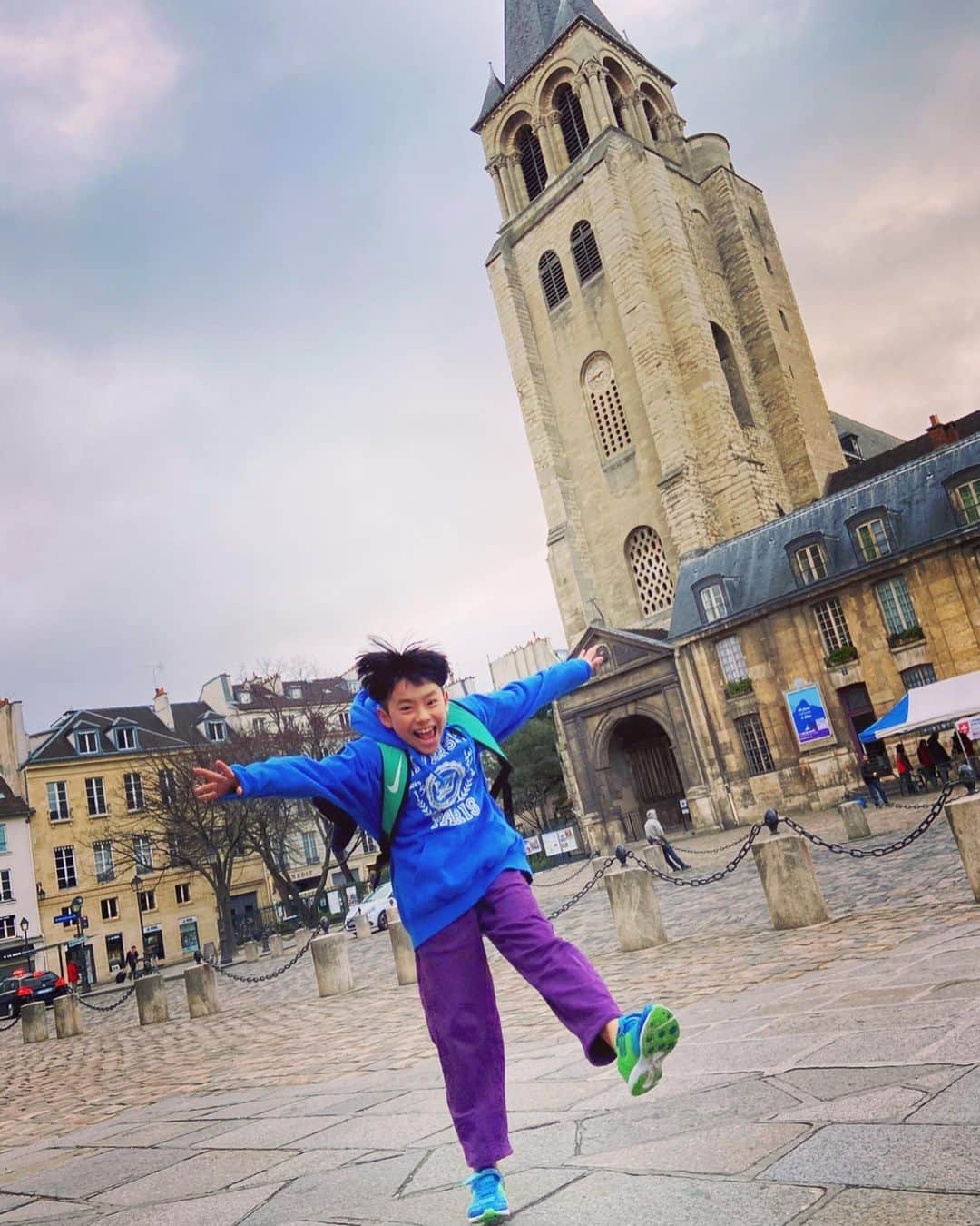 高樹リサさんのインスタグラム写真 - (高樹リサInstagram)「Somewhere in France😊🇫🇷」3月5日 14時27分 - lisalisa_takagi