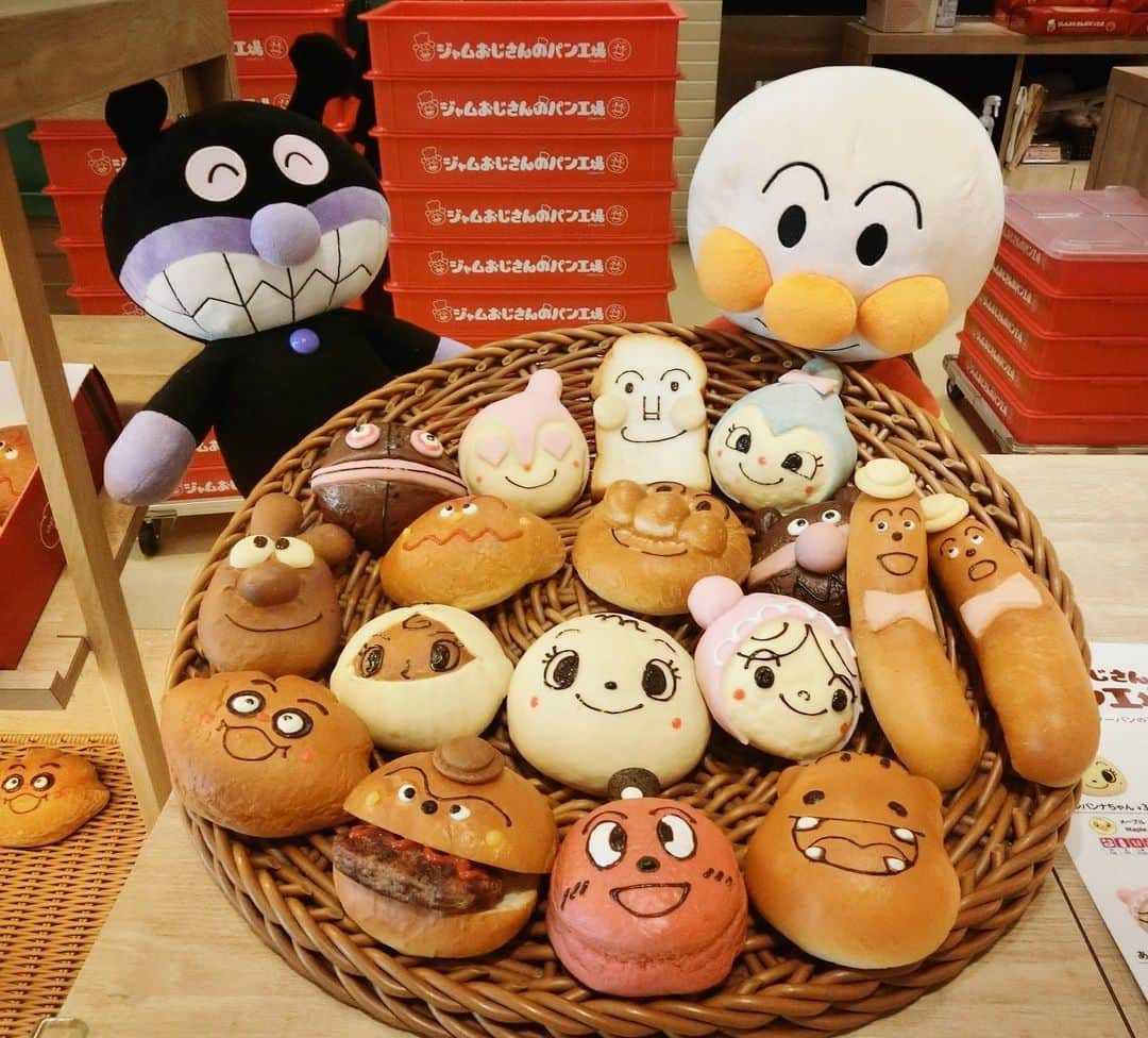 宮内知美のグルメインスタ