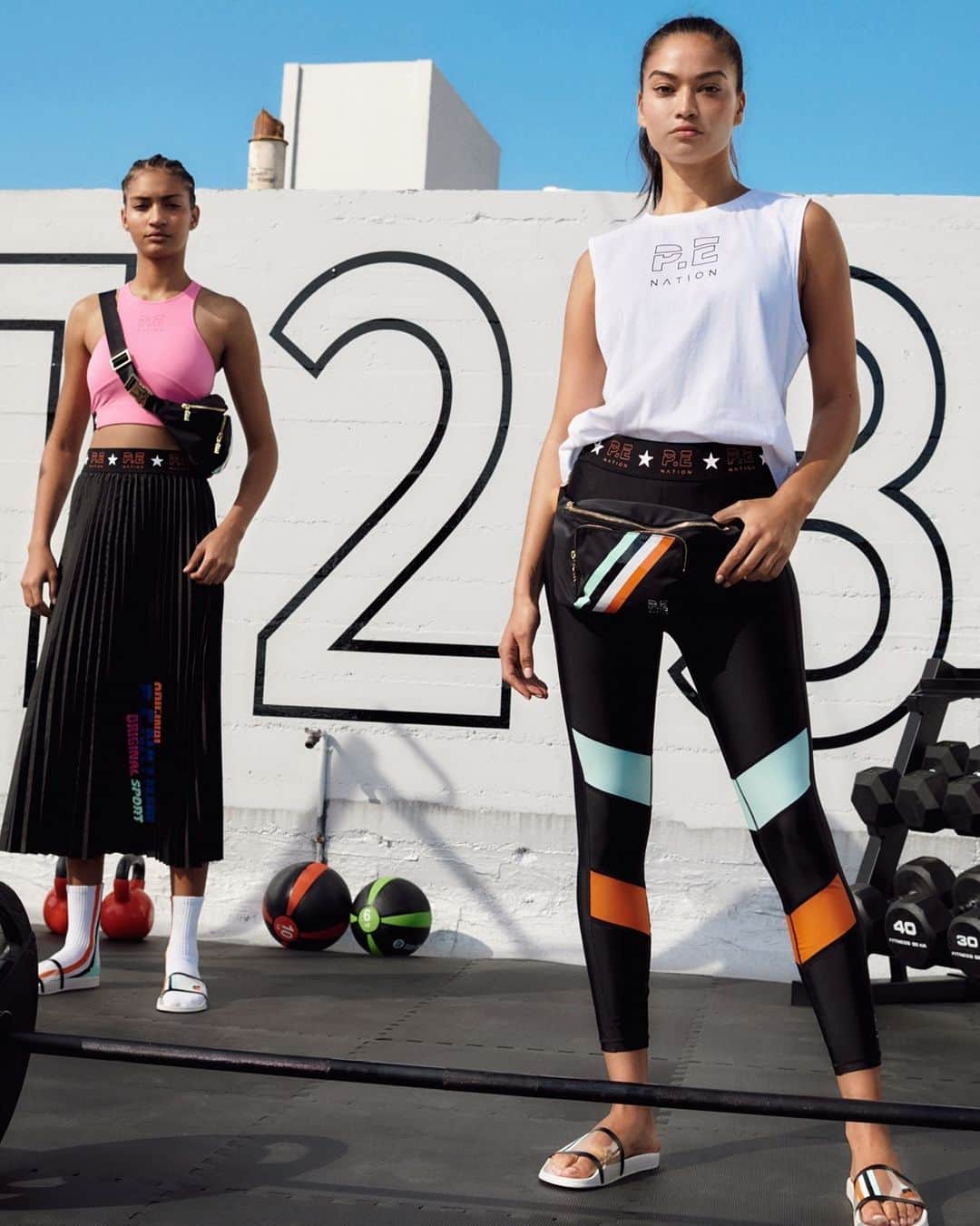 シャニーナ・シャイクのインスタグラム：「So proud of being a part of the coolest collab of now: #penationxhm !All of the styles are made with sustainable materials and designed by the power duo of  @p.e.nation P.E Nation! Get yours from the 5th of March #hm」